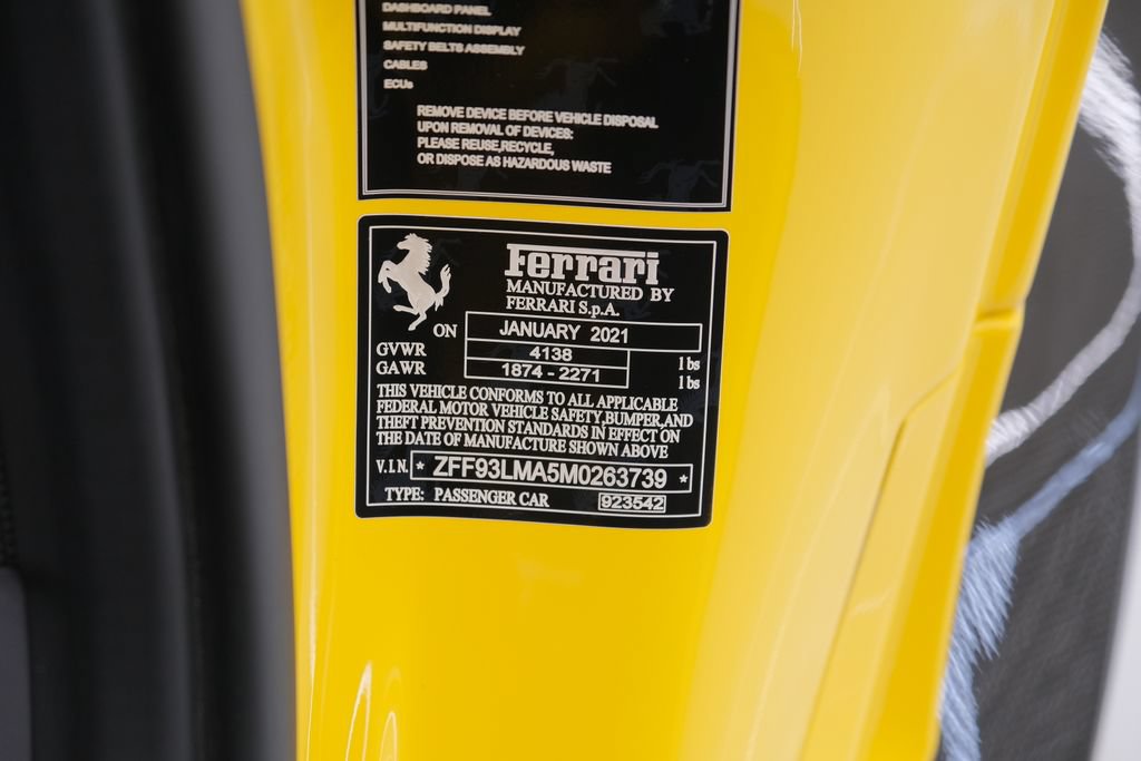 Used 2021 Ferrari F8 Tributo RWD image 63