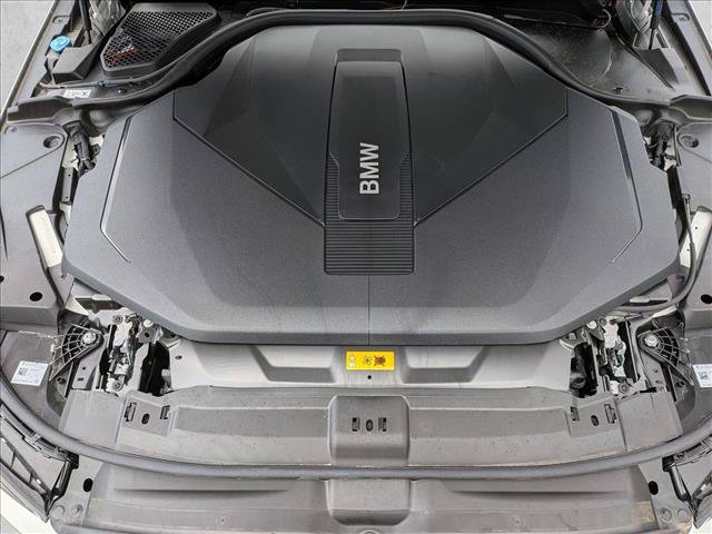 Used 2024 BMW i5 eDrive40i w/ Convenience Package RWD image 22