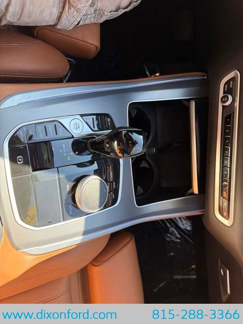 Used 2022 BMW X5 xDrive40i AWD/4WD image 14