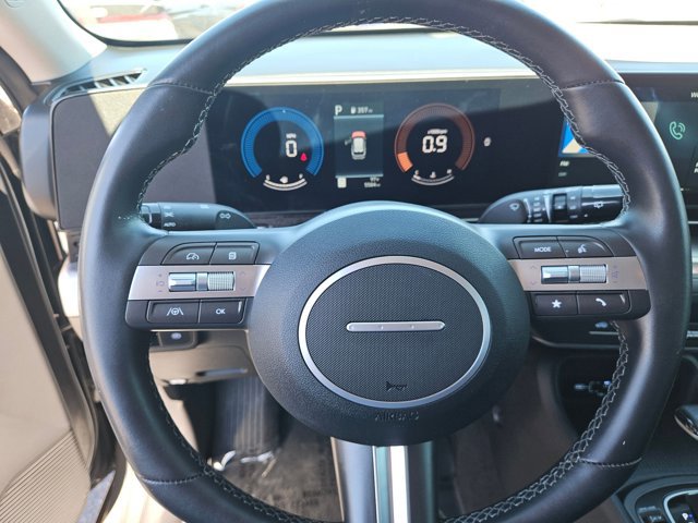 Certified 2025 Hyundai Kona SEL image 13