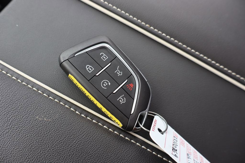 Used 2024 Cadillac Escalade Sport Platinum w/ LPO, ONYX Package image 46