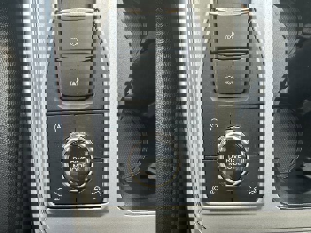 Used 2022 Ford Explorer Limited w/ Equipment Group 301A image 21