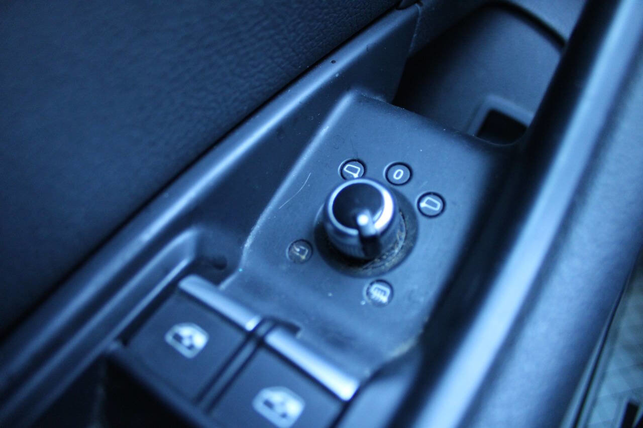 Used 2017 Audi A4 2.0T Premium Plus w/ Premium Plus Package image 36