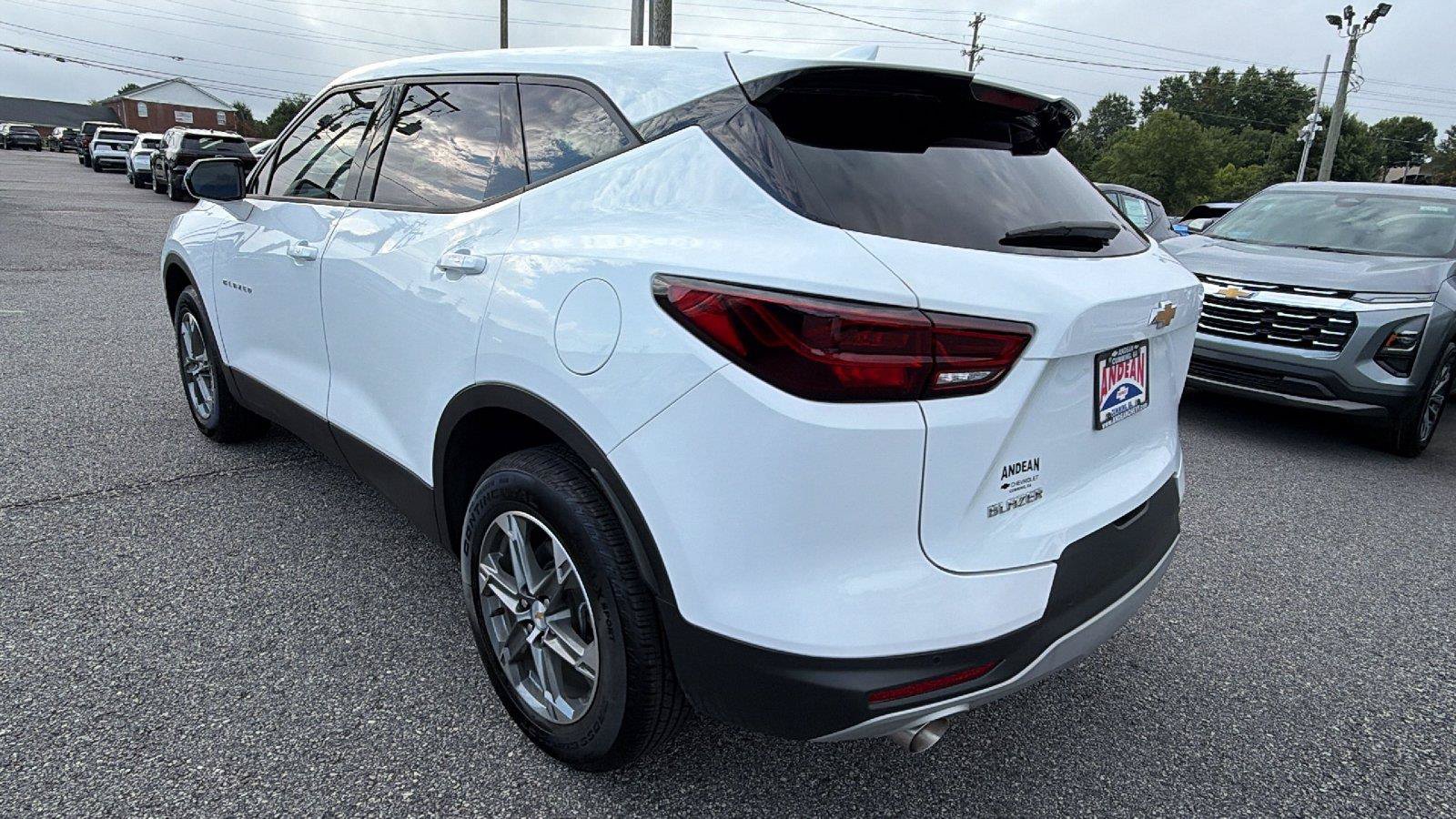 New 2026 Chevrolet Blazer LT FWD image 10