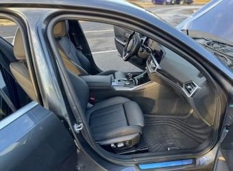 Used 2021 BMW 330i xDrive Sedan w/ Convenience Package AWD/4WD image 16