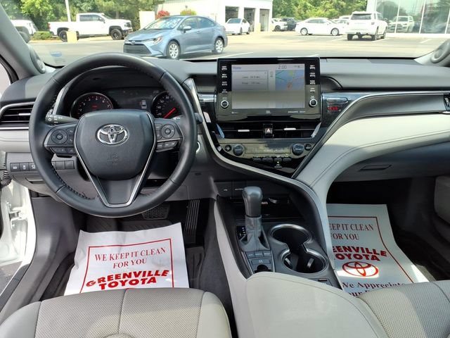 Used 2022 Toyota Camry XSE w/ Navigation Package FWD image 10