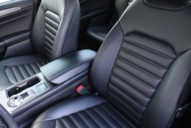 Used 2019 Ford Fusion SEL FWD image 6