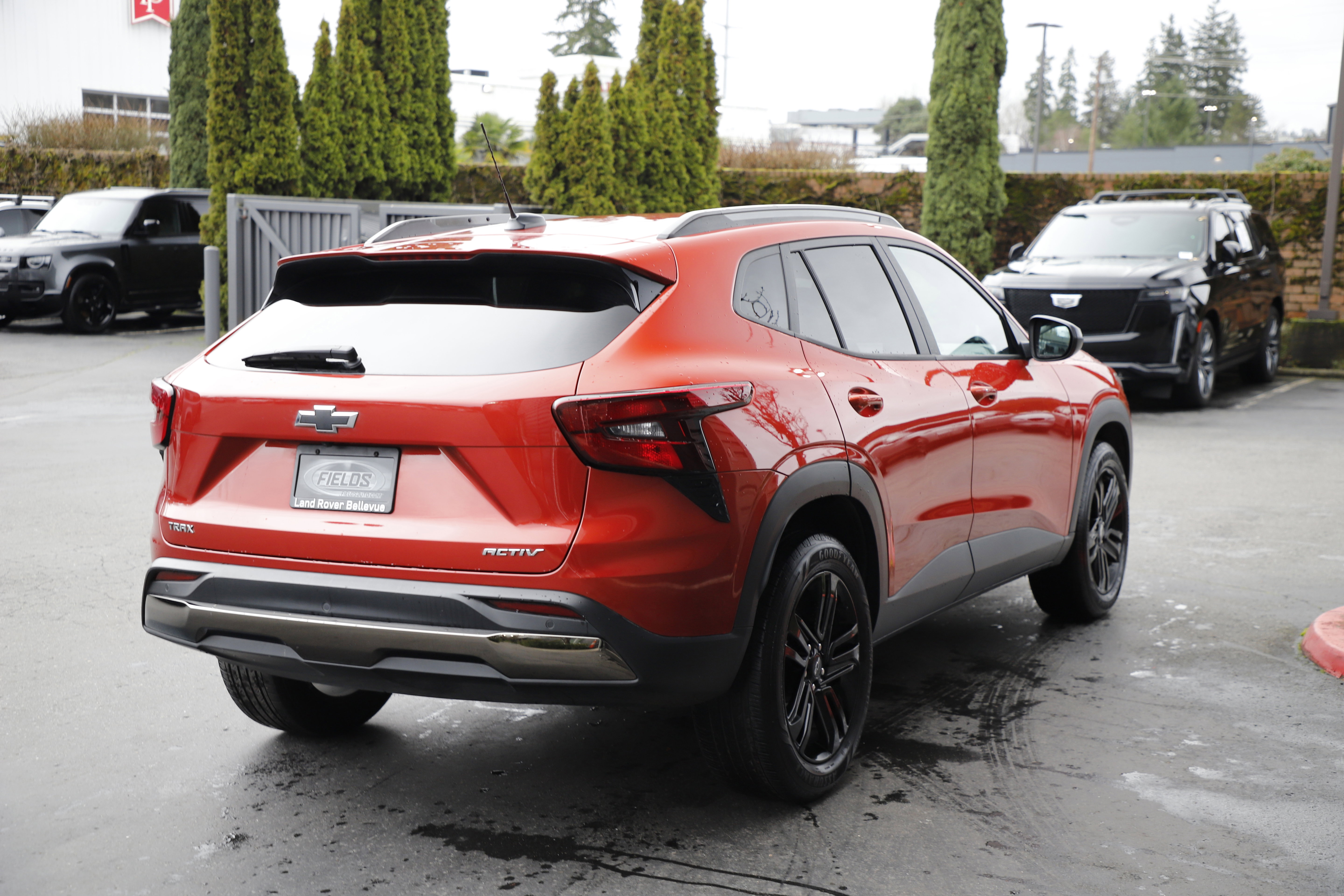 Used 2024 Chevrolet Trax ACTIV w/ Sunroof Package image 8