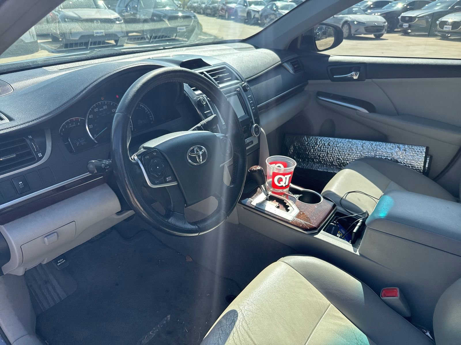 Used 2012 Toyota Camry XLE image 15