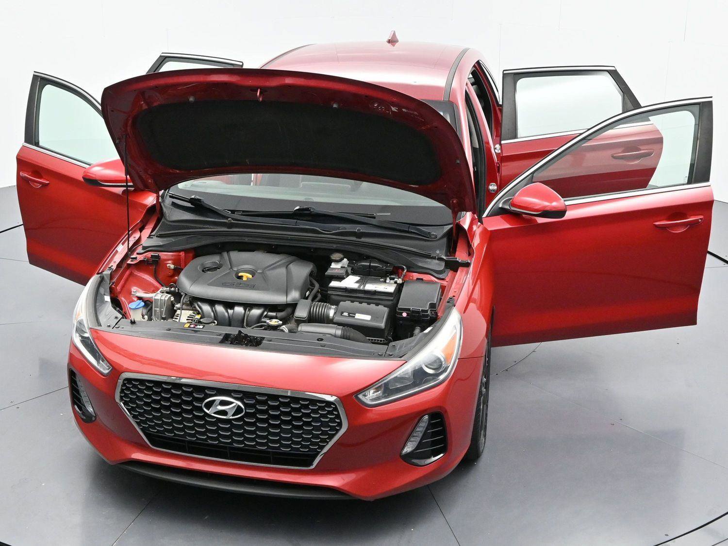 Used 2019 Hyundai Elantra GT FWD image 40
