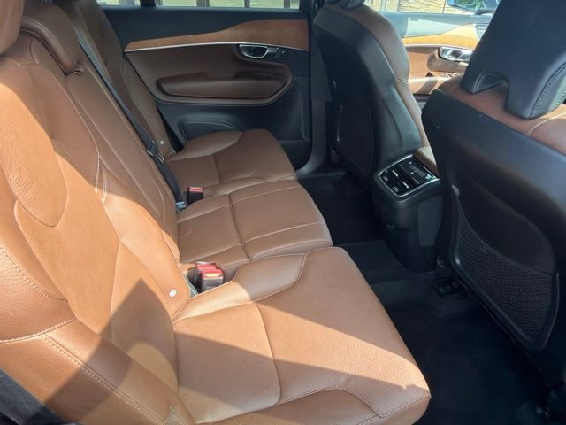 Used 2023 Volvo XC90 B6 Plus w/ Protection Package Premier AWD/4WD image 32