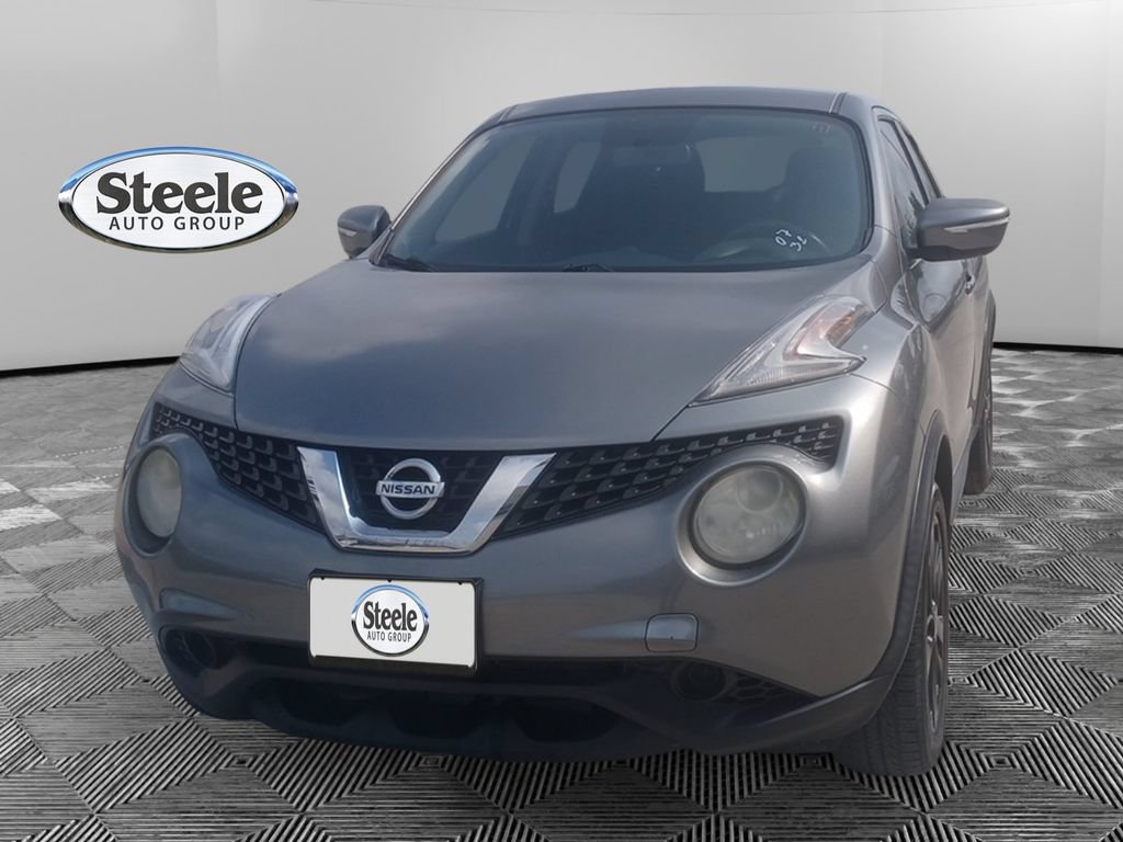 Used 2017 Nissan Juke S FWD video 1