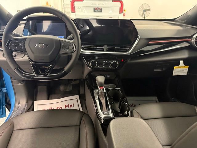 New 2026 Chevrolet Trax RS w/ Sunroof Package FWD image 11