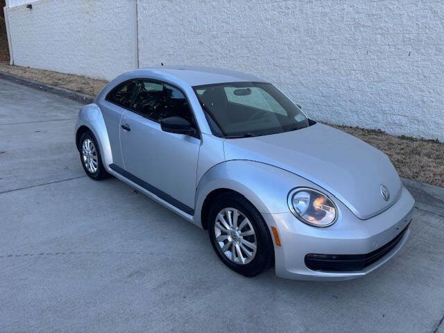 Used 2012 Volkswagen Beetle 2.5 image 3