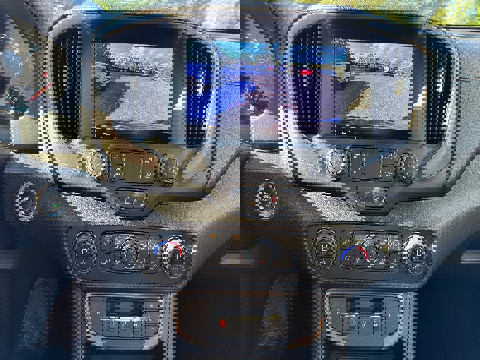 Used 2023 GMC Terrain AT4 image 17