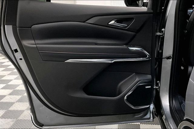 Used 2026 Chevrolet Traverse RS image 23