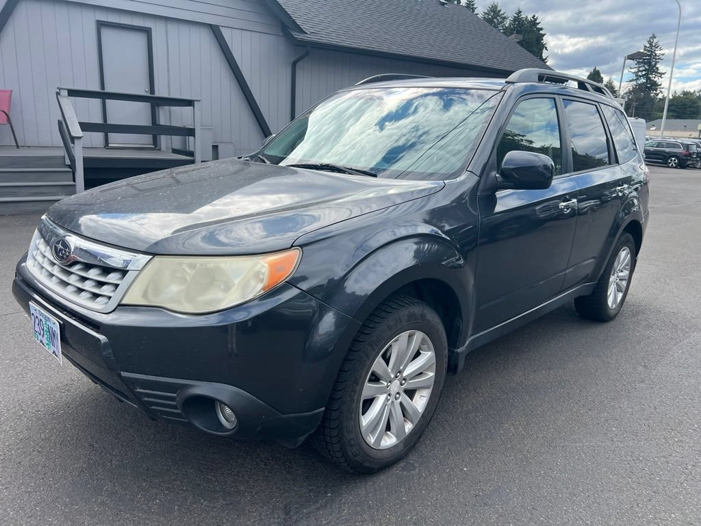 Used 2012 Subaru Forester 2.5X Limited AWD/4WD image 2