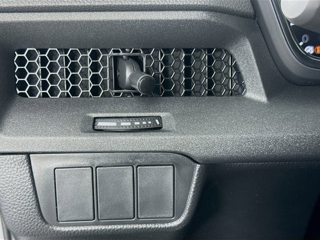 Used 2026 Honda CR-V EX image 10