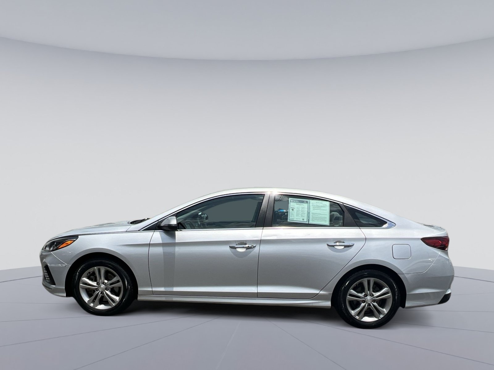 Used 2019 Hyundai Sonata SEL w/ Tech Package 02 FWD image 6
