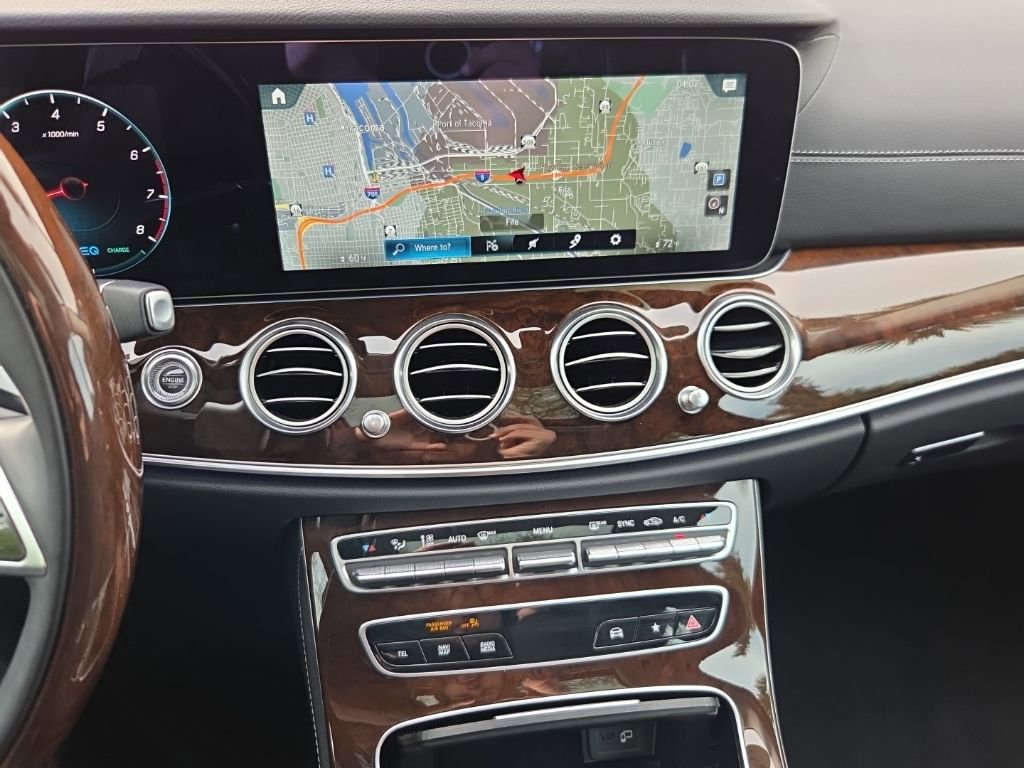 Used 2023 Mercedes-Benz E 450 4MATIC Sedan image 25