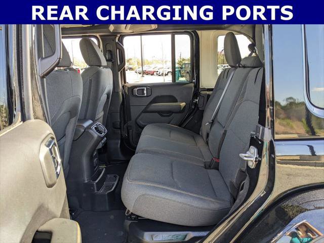 Certified 2025 Jeep Wrangler Unlimited Sahara image 17