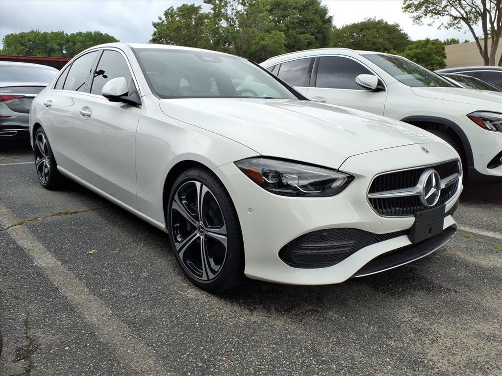 Used 2025 Mercedes-Benz C 300 Sedan image 21