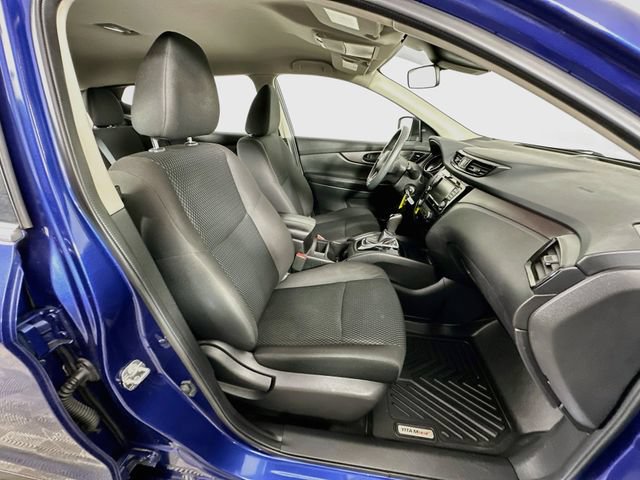 Used 2020 Nissan Rogue Sport S w/ Appearance Package AWD/4WD image 25