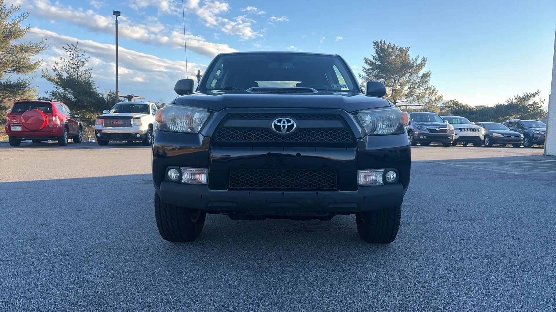 Used 2011 Toyota 4Runner SR5 image 4