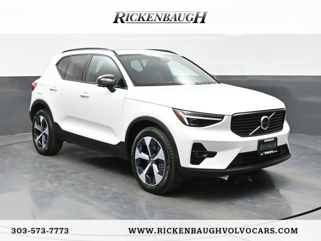 Used 2026 Volvo XC40 B5 Plus