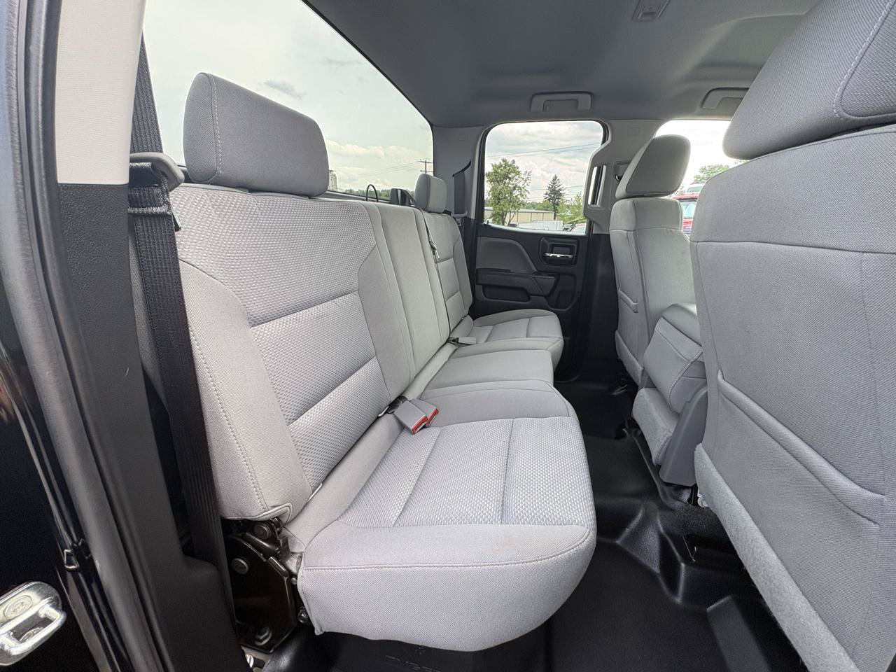 Used 2018 Chevrolet Silverado 3500 W/T w/ WT Convenience Package AWD/4WD image 22