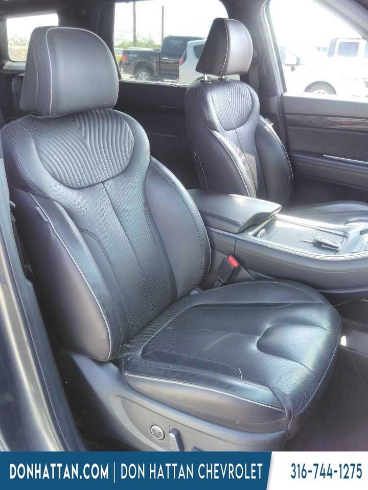 Used 2024 Hyundai Palisade Calligraphy AWD/4WD image 5