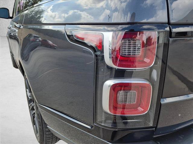 Used 2018 Land Rover Range Rover HSE AWD/4WD image 10