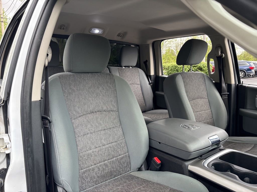 Used 2016 RAM 1500 Lone Star AWD/4WD image 40
