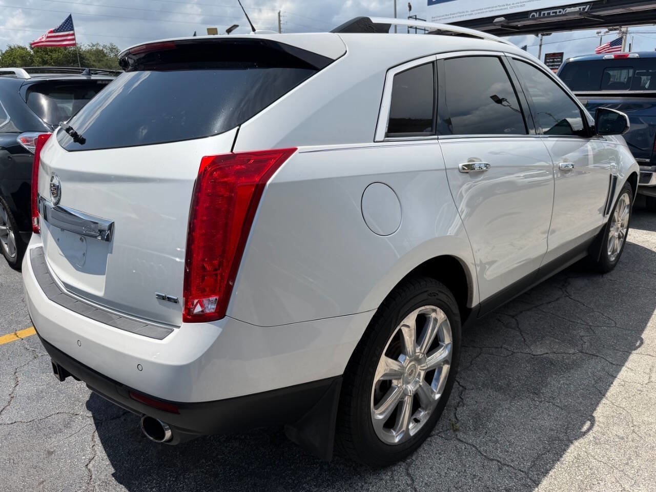 Used 2015 Cadillac SRX Premium w/ Driver Assist Package AWD/4WD image 5
