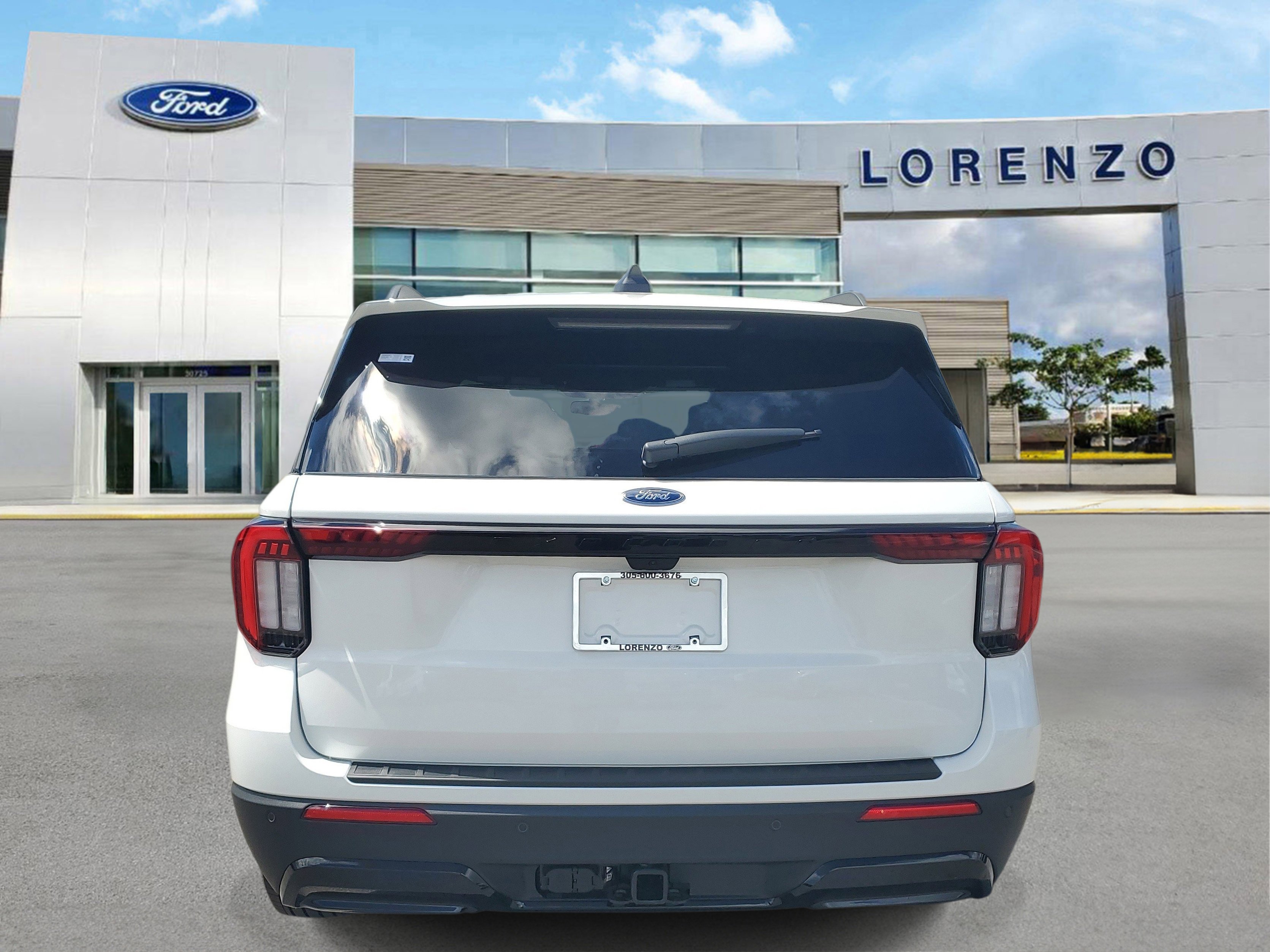New 2026 Ford Explorer ST-Line RWD image 5
