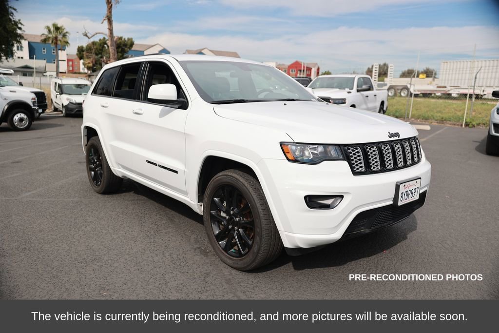 Used 2021 Jeep Grand Cherokee Laredo X image 8