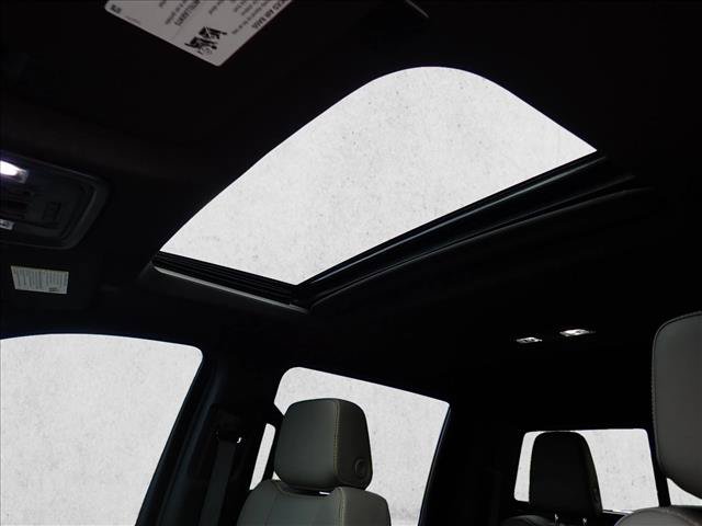 Used 2026 Chevrolet Silverado 2500 ZR2 w/ LPO, Dark Essentials Package AWD/4WD image 15