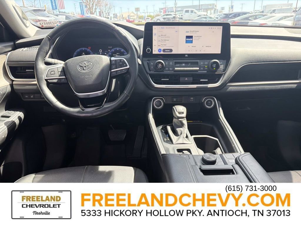 Used 2024 Toyota Grand Highlander Platinum image 20