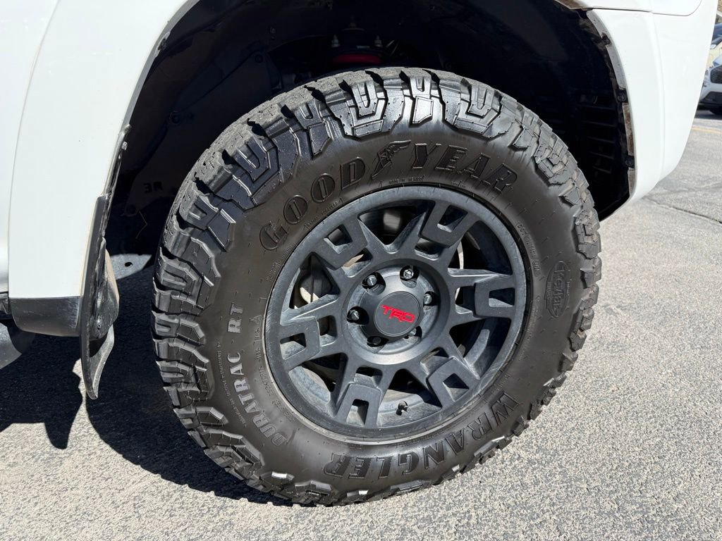 Used 2024 Toyota 4Runner TRD Pro AWD/4WD image 9