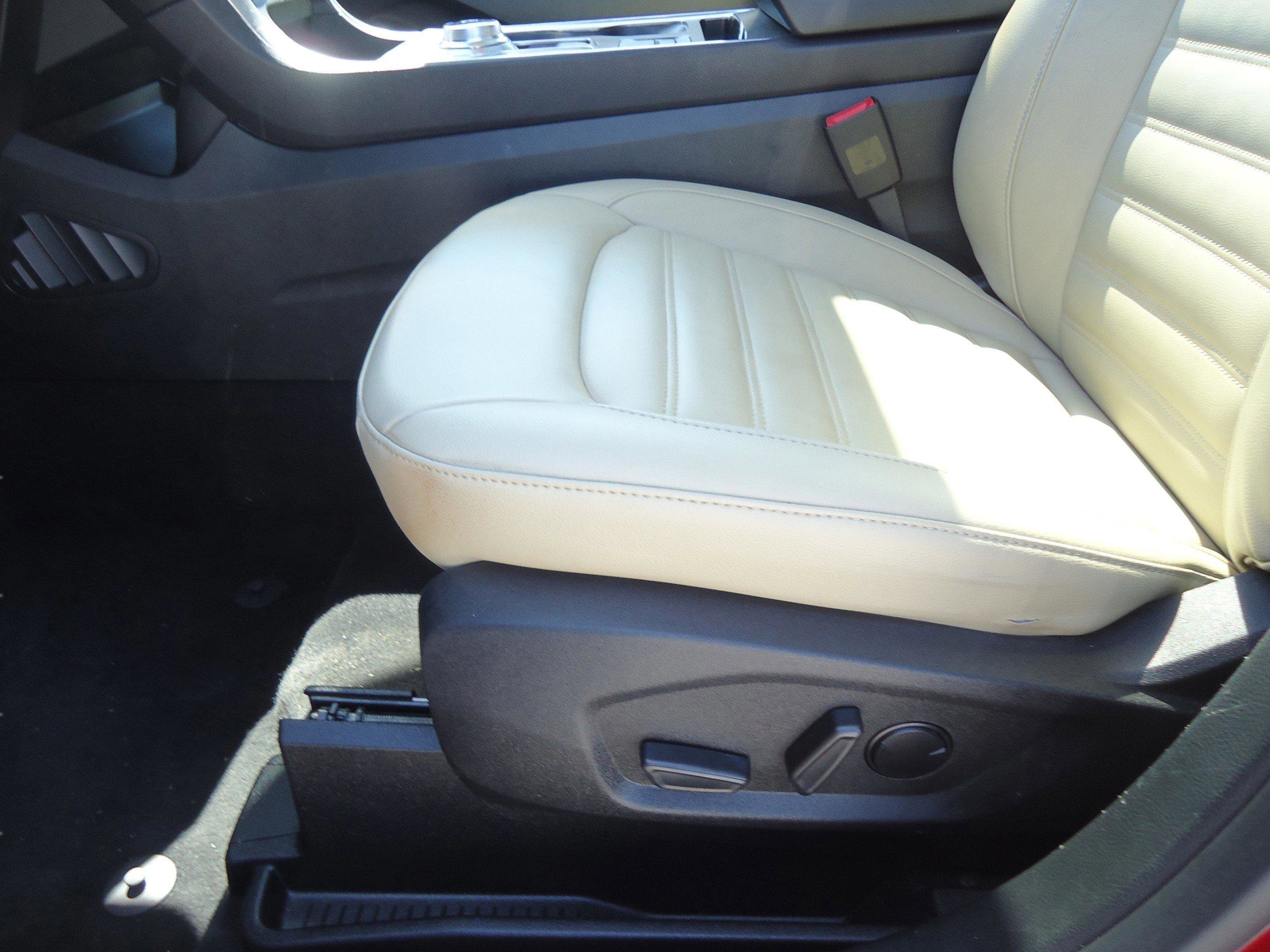 Used 2022 Ford Edge SEL w/ Convenience Package image 24