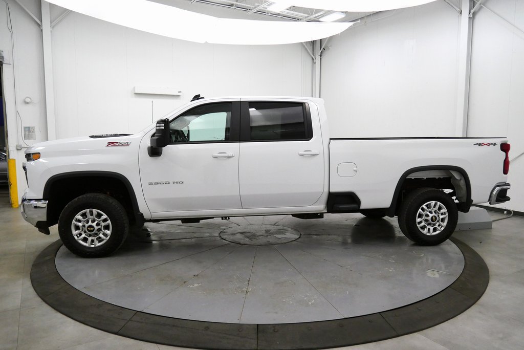 Used 2024 Chevrolet Silverado 2500 LT w/ Convenience Package AWD/4WD image 5
