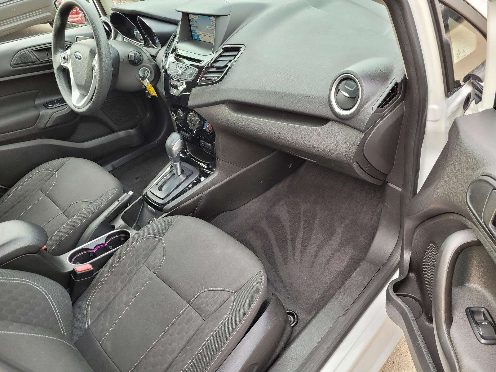 Used 2019 Ford Fiesta SE w/ Equipment Group 201A FWD image 23
