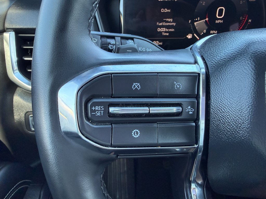 Used 2025 GMC Terrain Elevation FWD image 19
