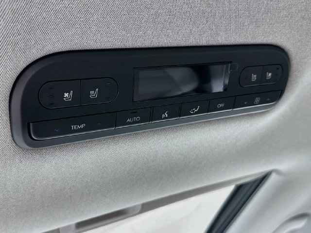 Used 2026 Hyundai Palisade Limited AWD/4WD image 30