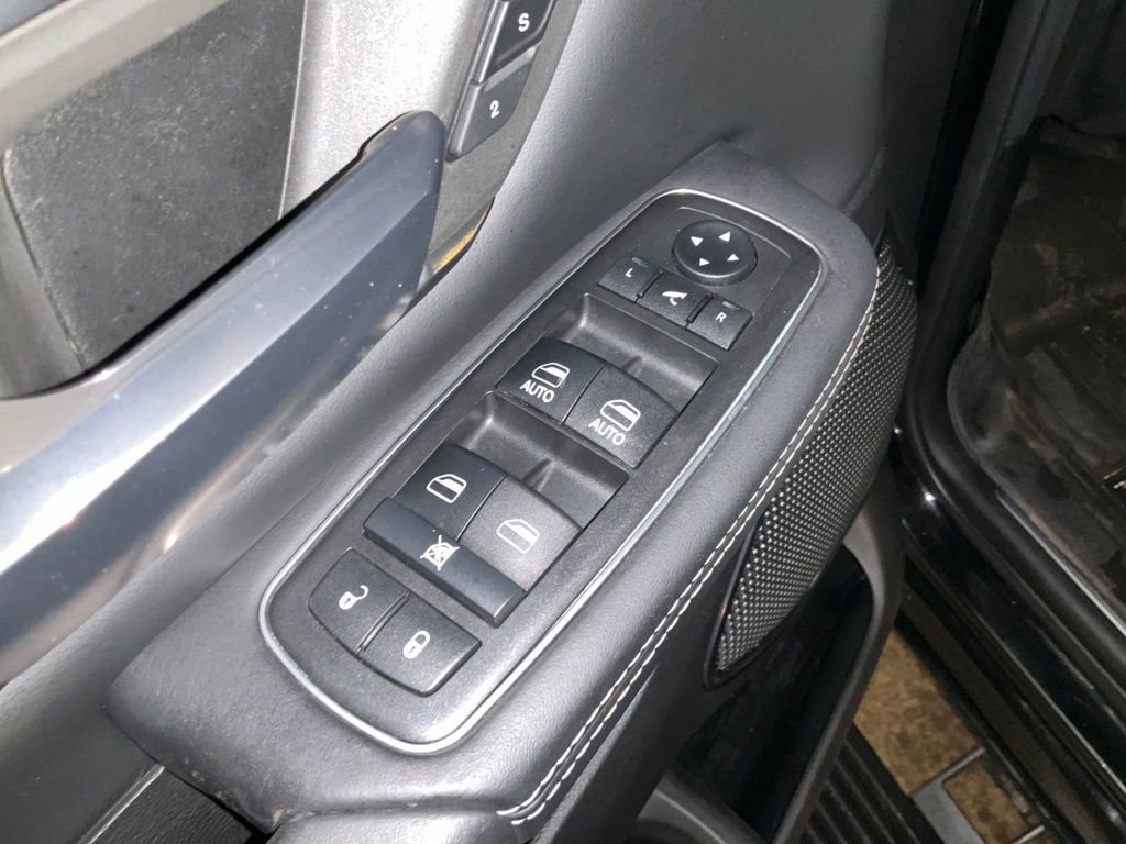 Used 2019 RAM 1500 Limited w/ Advanced Safety Group image 12