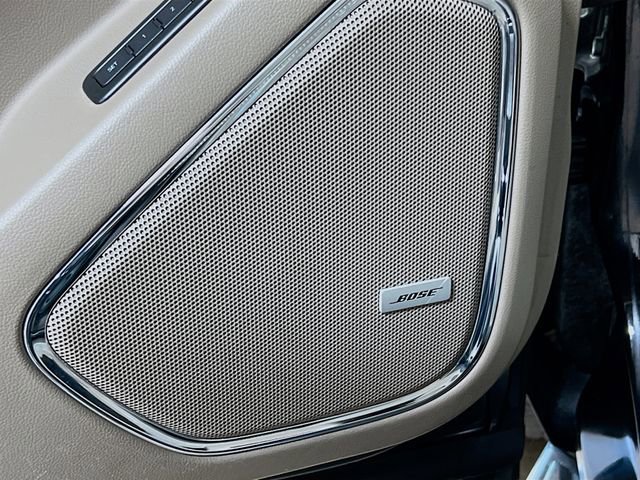 Used 2020 GMC Yukon SLT w/ Open Road Package image 18