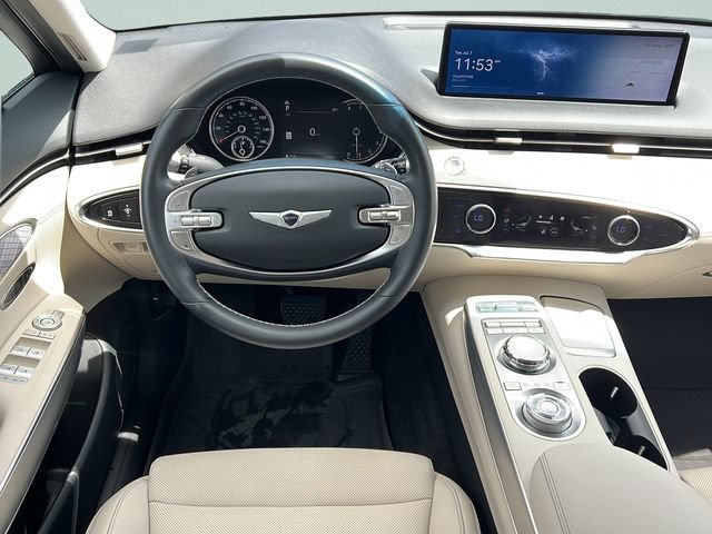 Certified 2023 Genesis GV70 2.5T w/ Select Package AWD/4WD image 15