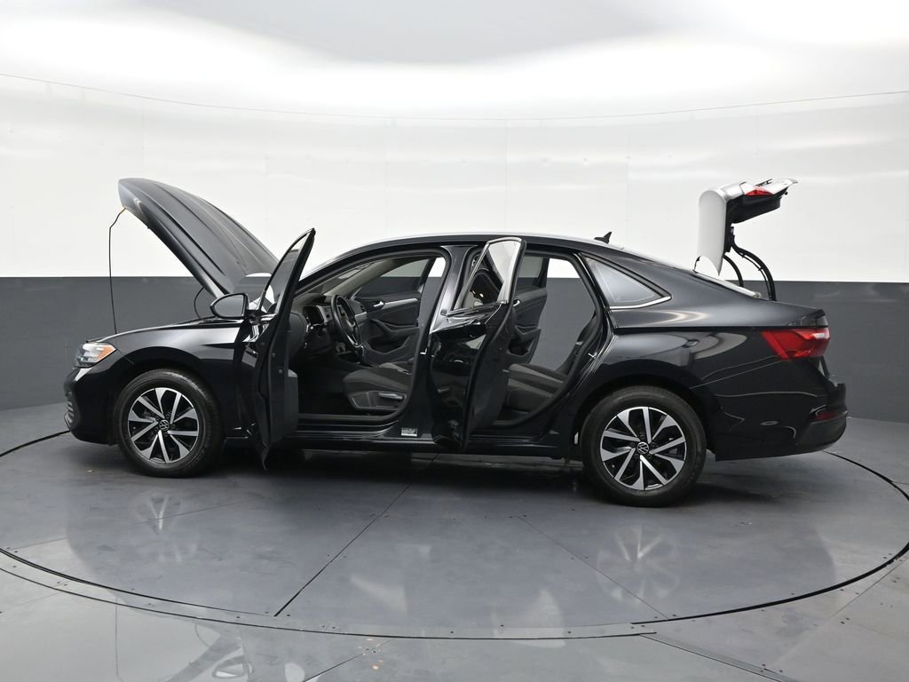 Used 2023 Volkswagen Jetta S FWD image 30
