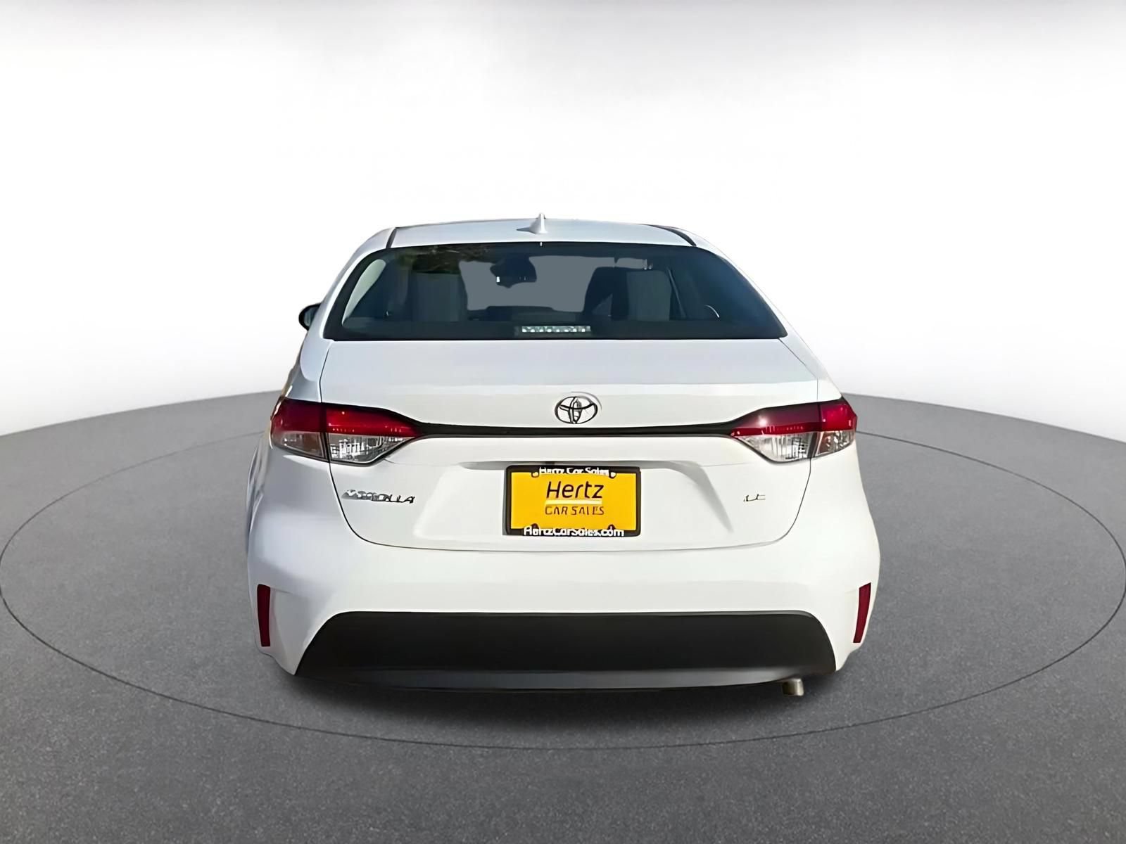 Used 2025 Toyota Corolla LE FWD image 12