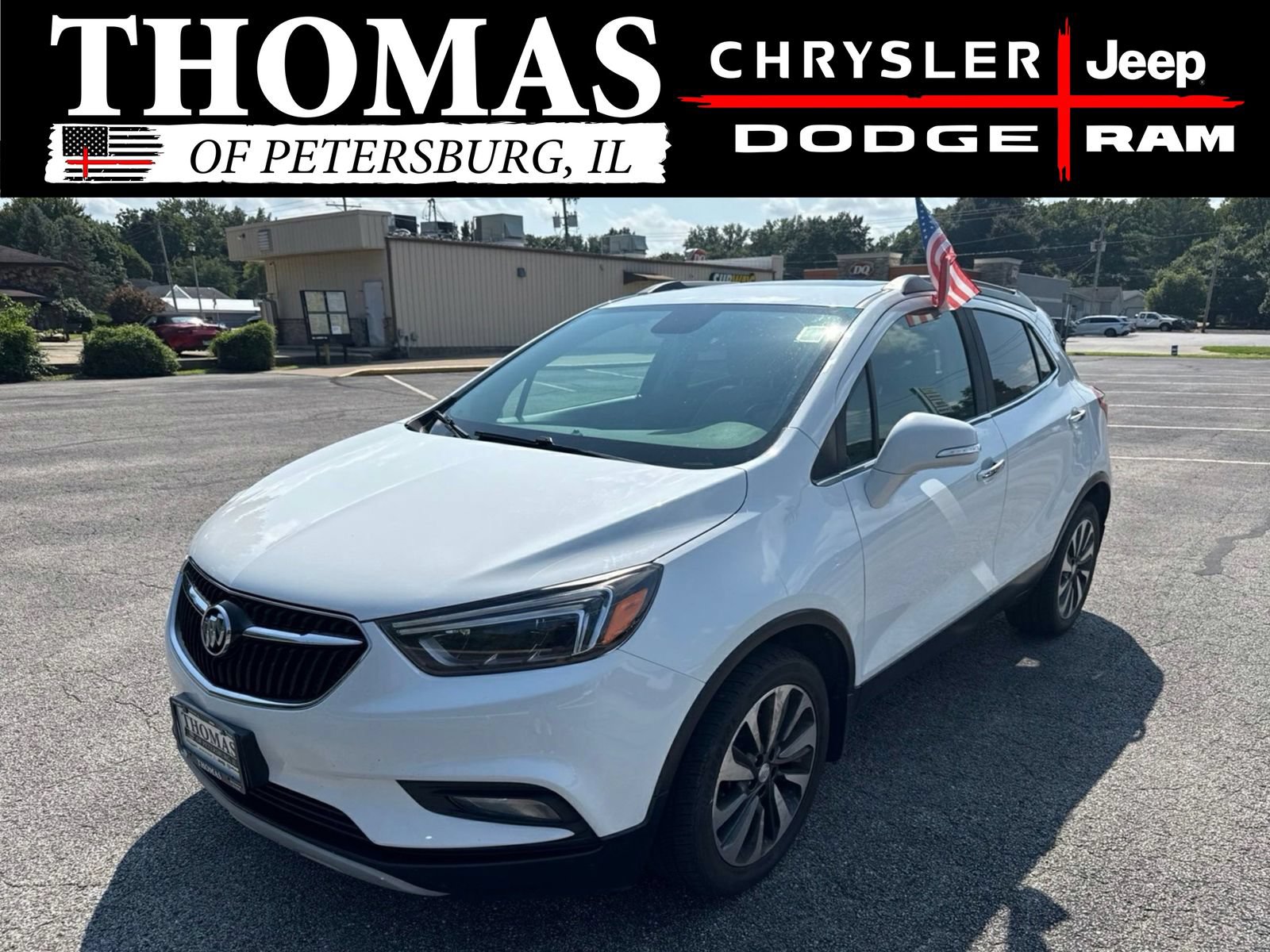Used 2017 Buick Encore Essence FWD image 2